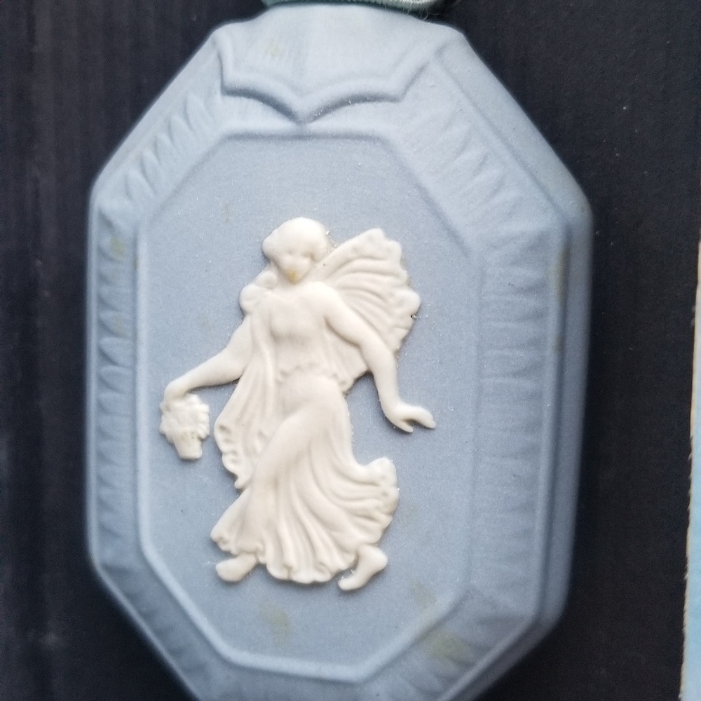 WEDGEWOOD BLUE JASPER/STERLING SILV PERFUME BOTTLE